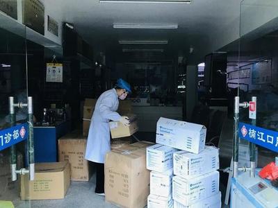 溫州這位道德模范自掏腰包購買物資送往防控一線